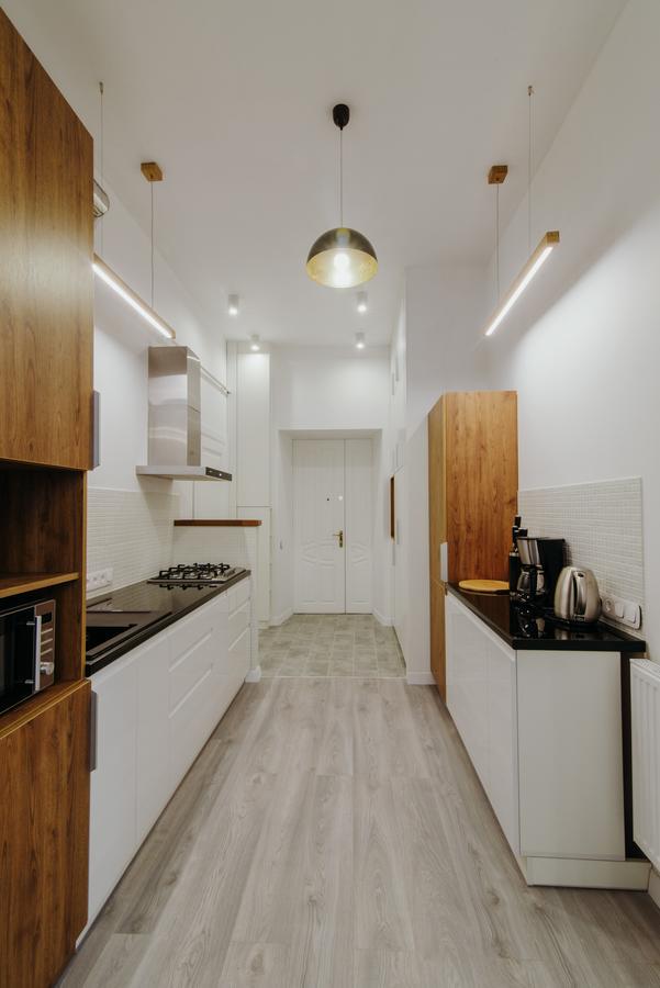 Apartment On Lesi Ukrainky Lemberg Exterior foto
