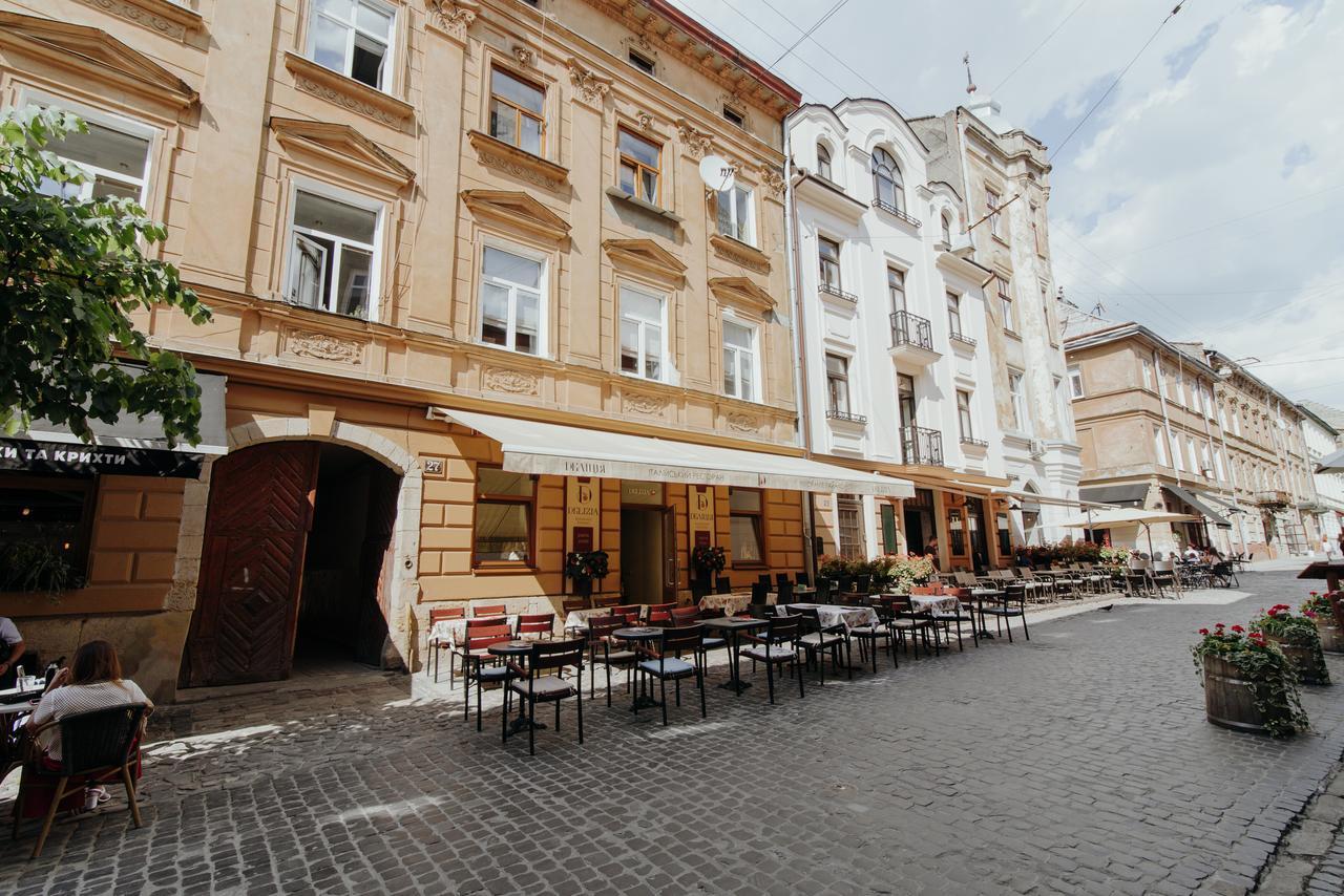 Apartment On Lesi Ukrainky Lemberg Exterior foto